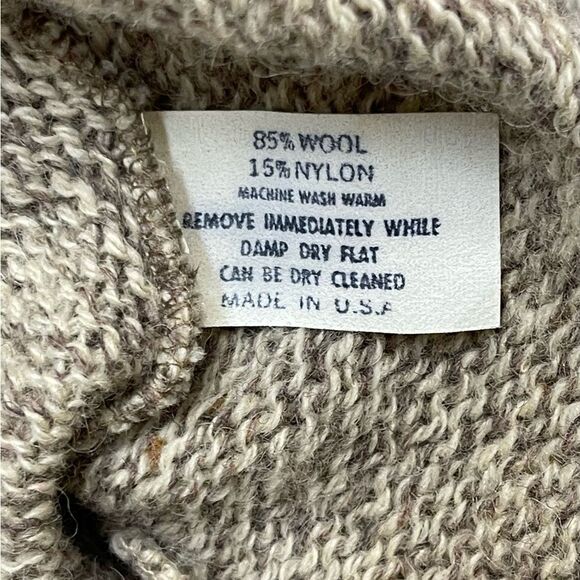 Vintage Campus Ragg Wool Knit Sweater Size M Beige Made in USA Classic Crew Neck - Picture 5 of 11